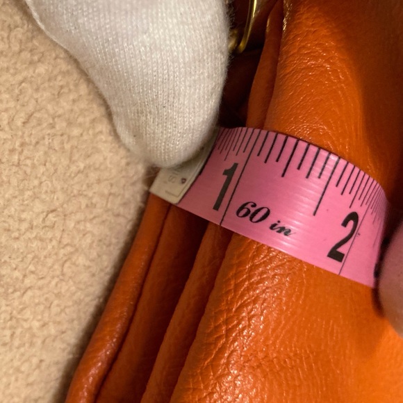 Persimmon orange supple textured leather casual bag with removable strap - Picture 13 of 16